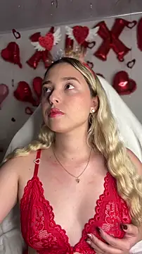 Snapshot of Irisweet_ chatting on 02/14/26, 04:42 Irisweet online show from 02/14/26, 04:42