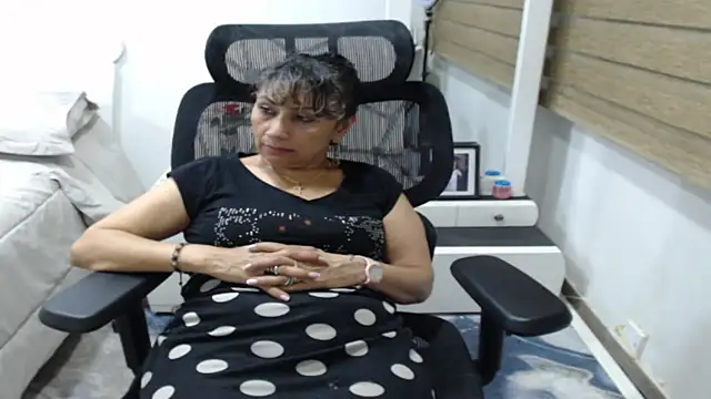Snapshot of jesy_hot chatting on 06/03/26, 11:54 jesy hot online show from 06/03/26, 11:54