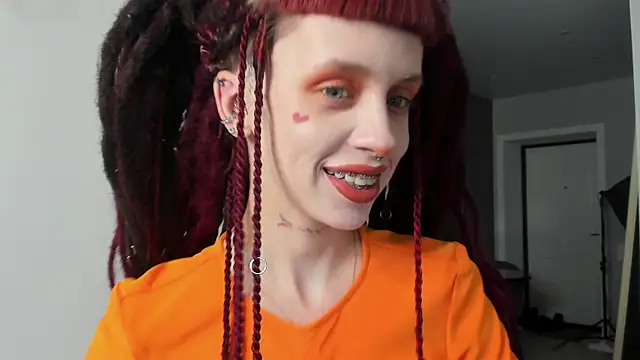 FlowerOfSin2001 online show from 03/03/25, 03:42