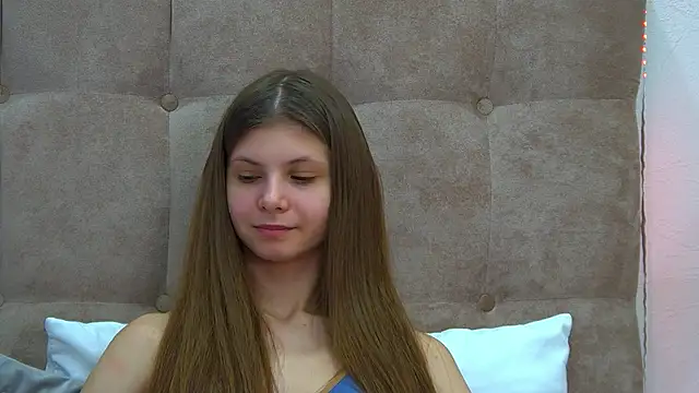 AudreyBarlow online show from 02/19/25, 09:28