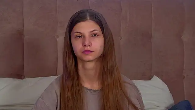 AudreyBarlow online show from 11/26/25, 06:36