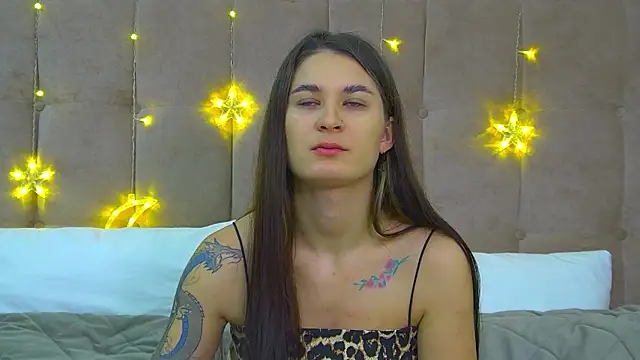 Snapshot of RachelSimpson chatting on 12/29/24, 06:27 RachelSimpson online show from 12/29/24, 06:27