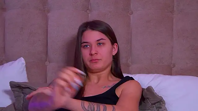 Snapshot of RachelSimpson chatting on 01/24/25, 12:42 RachelSimpson online show from 01/24/25, 12:42