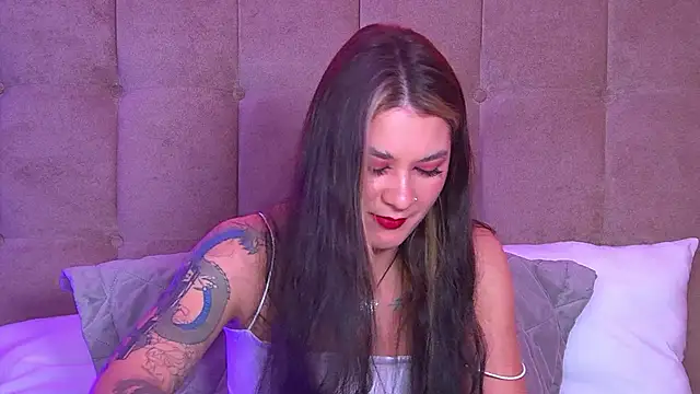 Snapshot of RachelSimpson chatting on 02/10/25, 10:09 RachelSimpson online show from 02/10/25, 10:09