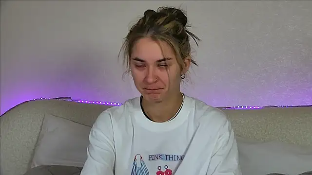 Snapshot of RachelSimpson chatting on 09/16/25, 07:04 RachelSimpson online show from 09/16/25, 07:04