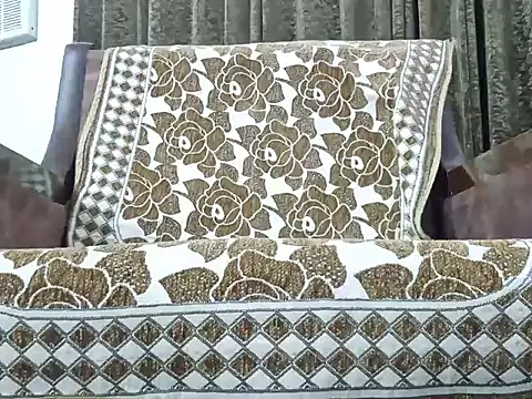 Snapshot of real007fun chatting on 12/17/24, 03:28 real007fun online show from 12/17/24, 03:28