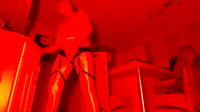 Snapshot of Sexspielzeug-1 chatting on 02/18/25, 10:03 Sexspielzeug-1 online show from 02/18/25, 10:03