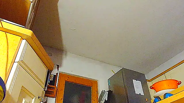 Snapshot of Sexspielzeug-1 chatting on 03/15/25, 01:30 Sexspielzeug-1 online show from 03/15/25, 01:30