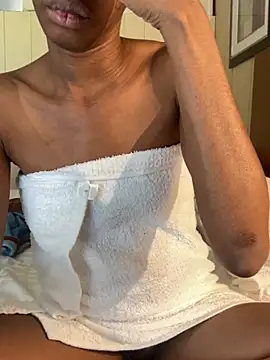 Jasmine FullsShine online show from 02/28/25, 08:50