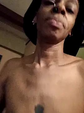 Snapshot of Jasmine_FullsShine chatting on 03/25/26, 05:35 Jasmine FullsShine online show from 03/25/26, 05:35