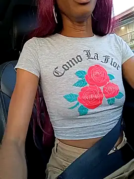 Snapshot of Jasmine_FullsShine chatting on 03/28/26, 12:21 Jasmine FullsShine online show from 03/28/26, 12:21