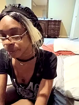 Snapshot of Jasmine_FullsShine chatting on 04/23/26, 02:24 Jasmine FullsShine online show from 04/23/26, 02:24