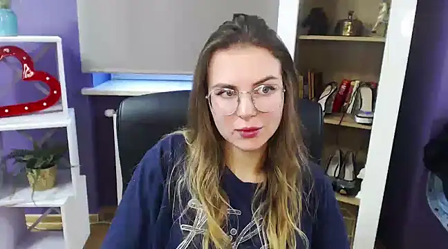 Zoey Erotic online show from 12/22/24, 10:28