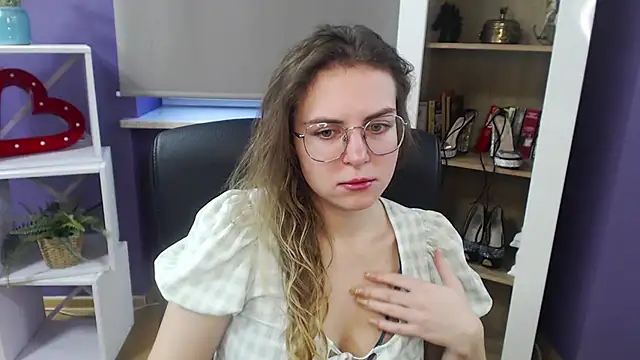 Zoey Erotic online show from 01/08/25, 08:49