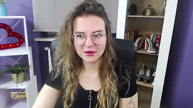 Zoey Erotic online show from 01/10/25, 05:26