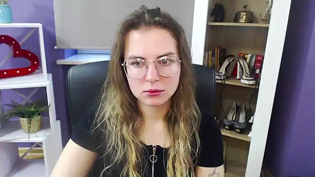 Zoey Erotic online show from 01/10/25, 08:40