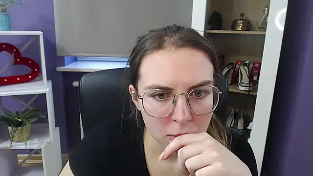 Zoey Erotic online show from 01/14/25, 08:52