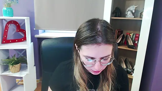 Zoey Erotic online show from 02/20/25, 09:11