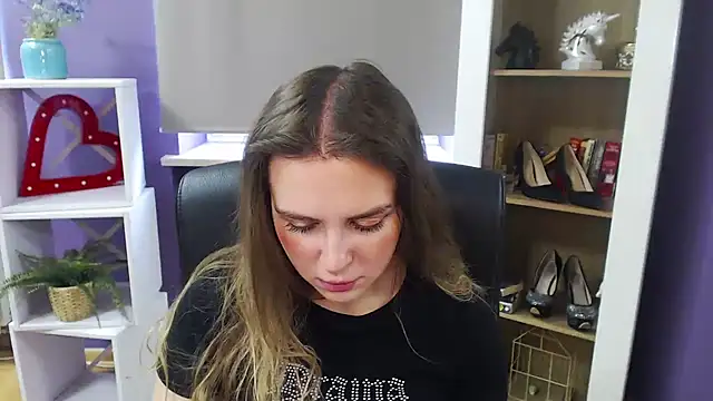 Zoey Erotic online show from 03/19/25, 08:45