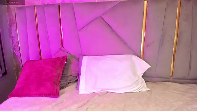 Sariitaa  online show from 02/07/26, 02:10