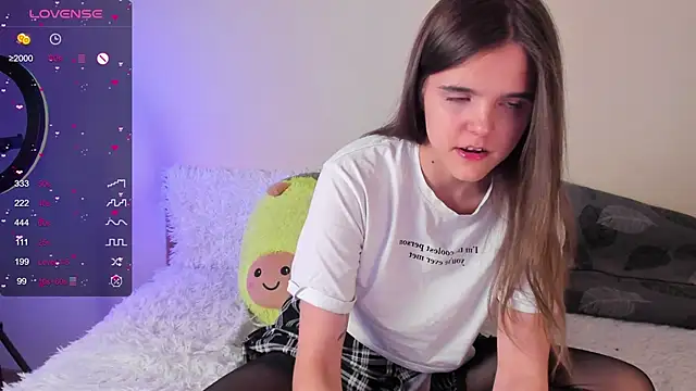 Ema X Love online show from 02/05/26, 08:13