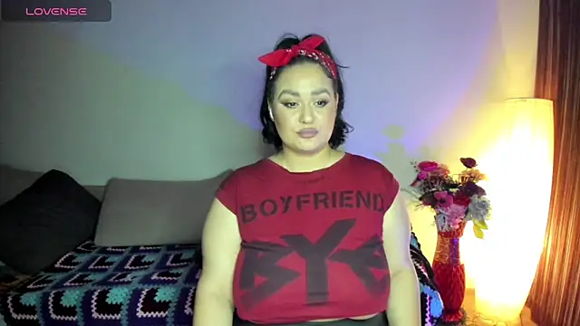 Snapshot of Laura_sinner chatting on 03/08/25, 07:53 Laura sinner online show from 03/08/25, 07:53