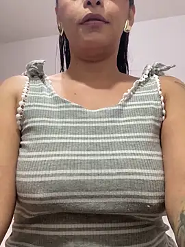 Snapshot of Kataliina chatting on 02/26/25, 10:09 Kataliina online show from 02/26/25, 10:09