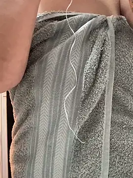 Snapshot of Kataliina chatting on 02/28/25, 09:23 Kataliina online show from 02/28/25, 09:23