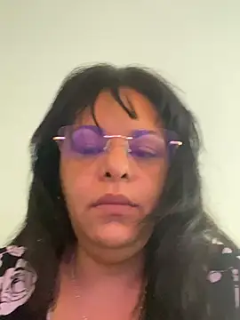 Kataliina online show from 05/03/26, 07:20