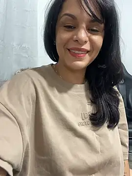 Snapshot of Kataliina chatting on 07/12/26, 04:58 Kataliina online show from 07/12/26, 04:58
