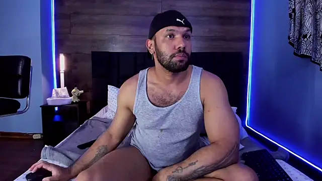 Snapshot of anthonylatynxd chatting on 12/14/24, 02:56 anthonylatynxd online show from 12/14/24, 02:56