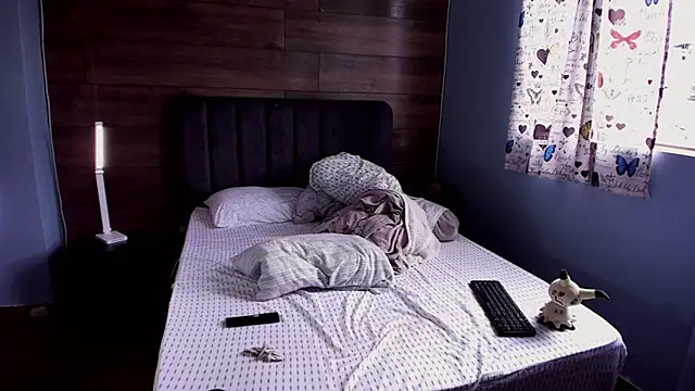 anthonylatynxd online show from 05/04/26, 02:35