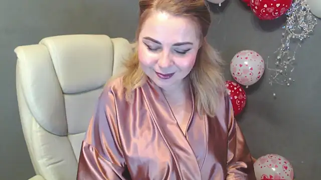 Cute sun online show from 02/15/26, 06:59