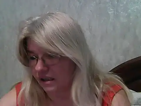 Diana 49 online show from 02/19/25, 08:33