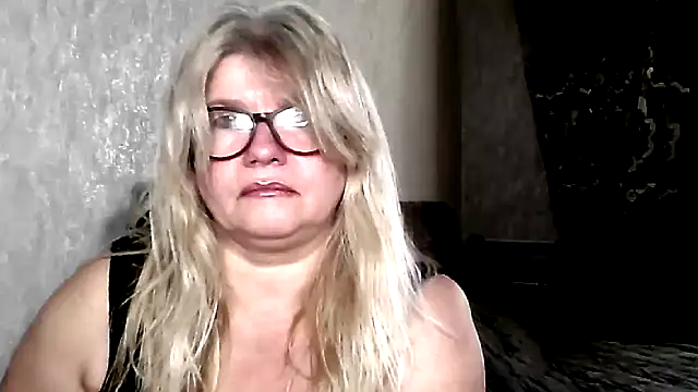 Snapshot of Diana_49 chatting on 03/13/26, 07:59 Diana 49 online show from 03/13/26, 07:59