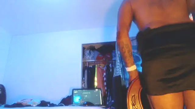 trophyboi69 online show from 06/04/26, 06:19