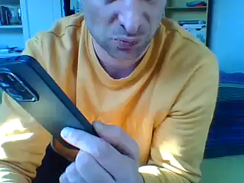 Snapshot of MmaxX004 chatting on 03/02/25, 03:16 MmaxX004 online show from 03/02/25, 03:16