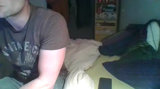 Snapshot of MmaxX004 chatting on 03/05/25, 09:48 MmaxX004 online show from 03/05/25, 09:48