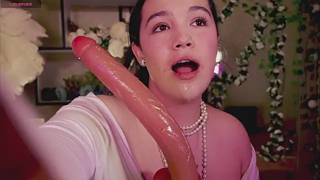 Chery Lady22 online show from 03/15/25, 08:26