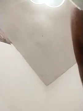 Chocolatinajet online show from 04/02/26, 11:24