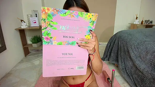 AnisiaFarina online show from 09/16/25, 11:33