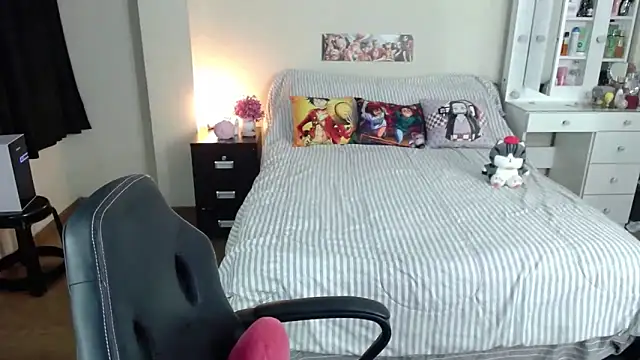 kittykat18x online show from 02/02/26, 11:03