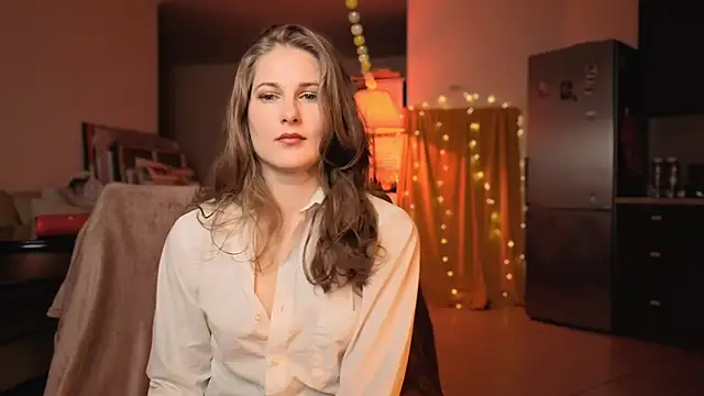 Snapshot of kissyoukiss chatting on 02/19/25, 09:47 kissyoukiss online show from 02/19/25, 09:47