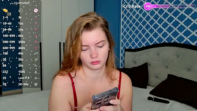 Busty Redhead online show from 11/27/25, 07:10