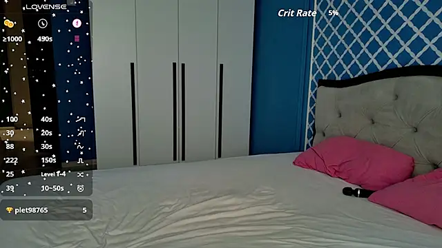 Busty Redhead online show from 05/25/26, 08:31