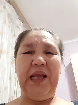 Snapshot of Zulfiya_Bruce chatting on 02/08/26, 06:55 Zulfiya Bruce online show from 02/08/26, 06:55