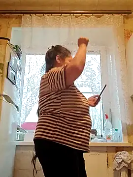 Snapshot of Zulfiya_Bruce chatting on 04/13/26, 03:06 Zulfiya Bruce online show from 04/13/26, 03:06