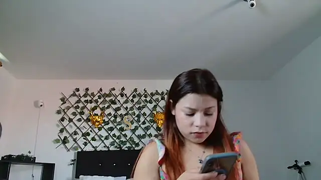 3littleschoolteens online show from 02/11/26, 05:18