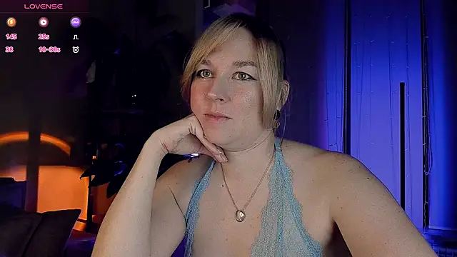 5 in one online show from 10/24/25, 04:20