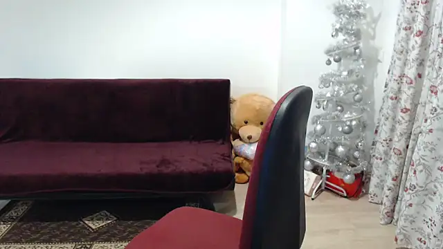 Snapshot of fayette_ chatting on 12/12/24, 09:48 fayette  online show from 12/12/24, 09:48